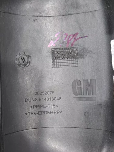 Moldura Painel De Instrumento Gm Onix 2020 A 2024 Original Original Usado