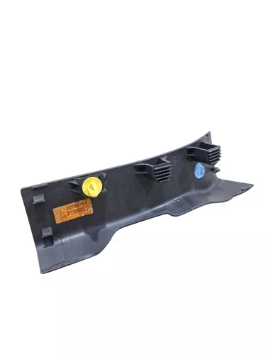 Moldura Soleira Porta Traseira Ford New Fiesta 2013 2014 2015 2016 2017 2018 2019 Esquerdo Original Usado
