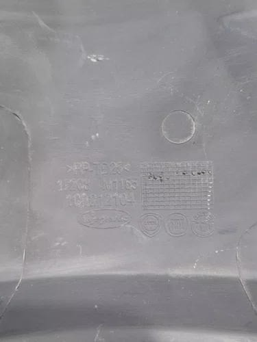 Moldura Superior Coluna Direção Fiat Uno 2016 A 2021 Orig Original Usado