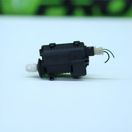 Motor Elétrico Fechadura Tampa Traseira Onix 2013 Á 2019 Original Usado