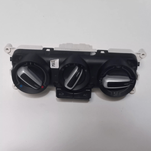 Painel Comando Ar Condicionado Vw Fox/spacefox Original Original Usado
