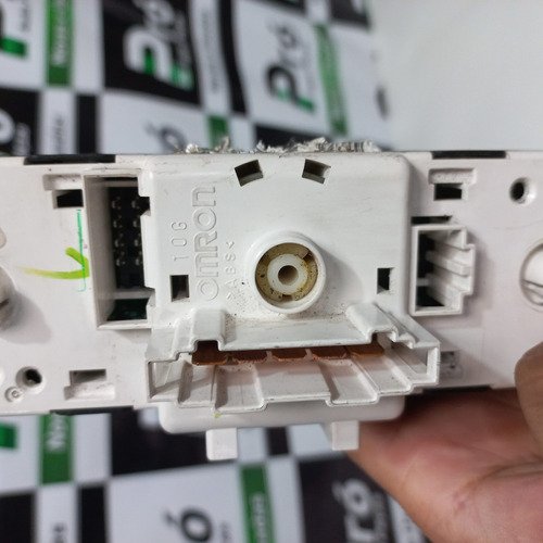 Painel Comando Ar Condicionado Vw Gol G7/g8 Original Original Usado