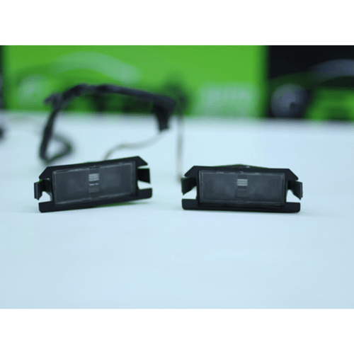 Par Luz De Placa Hyundai Hb20 2012 A 2019 925101s210 Original Usado