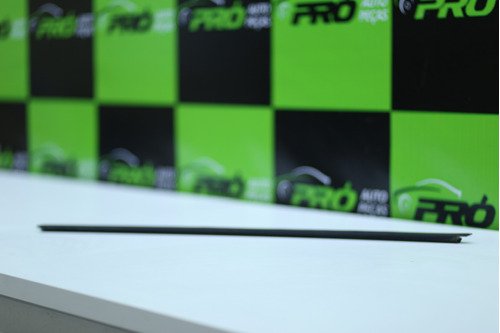 Pestana Externa Porta Dianteira Esquerda Mobi 2016 A 2022 Original Usado
