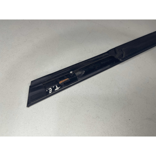 Pestana Externa Traseira Esquerda Nissan Sentra 2017 A 2020 Original Usado