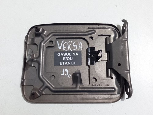 Portinhola Tampa De Combustível Nissan Versa 2019 Kas281ba Original Usado