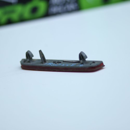 Refletor Parachoque Lado Esquerdo GM Tracker 2014 á 2016 Original Usado