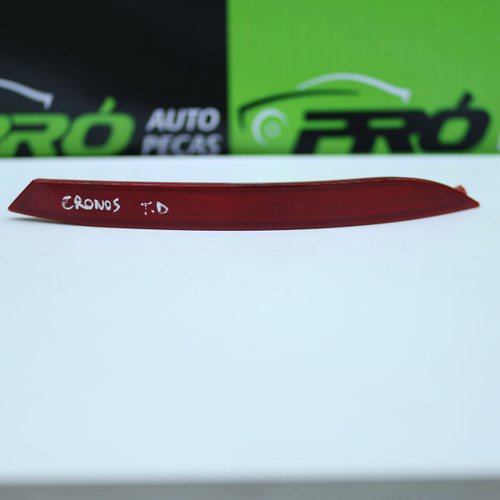 Refletor Parachoque Traseiro Direito Fiat Cronos 2018 Á 2022 Original Usado