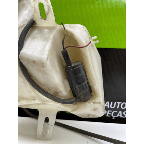Reservatorio Agua Limpador Parabrisa Fiat Mobi 2016 A 2022 Original Usado