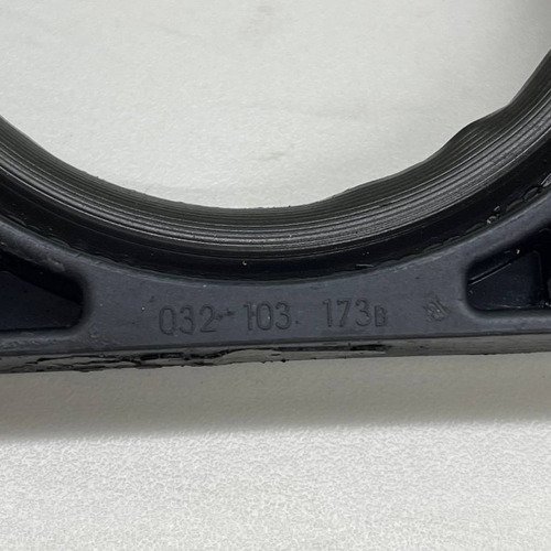 Retentor Virabrequim Gol Voyage Saveiro 2010 A 2014 Original Usado
