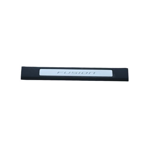 Soleira Porta Dianteira Ford Fusion 2013 A 2017 Esquerdo Original Usado