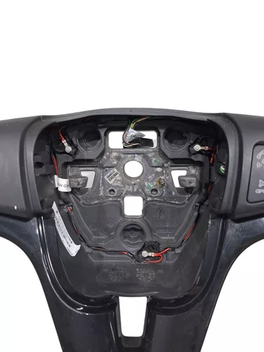 Volante Direção Com Comando Gm Onix 2017 A 2019 52152734 Original Usado