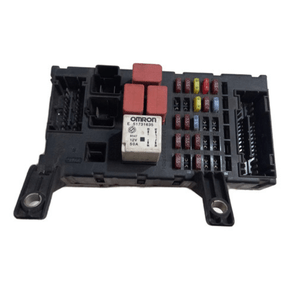 Caixa Fusível Fiat Linea 1.9 16v 51763390 / 51825838 Original Usado