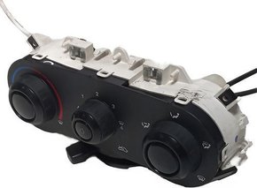 Comando Ar Condicionado Fiat Uno 2015 Á 2019 5u1843000 Original Usado