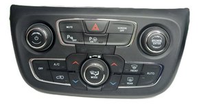 Comando Ar Condicionado Jeep Compass 2017 A 2021 60928134 Original Usado