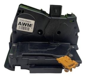 Fechadura Porta Dianteira Direita Chevrolet Onix 2016 A 2019 Original Usado