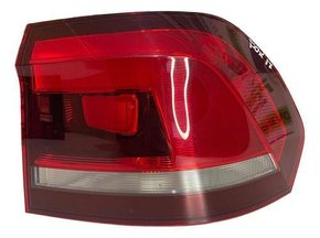 Lanterna Fumê Traseira Direita Vw Fox 2015 A 2022 5z0945096c Original Usado