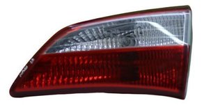 Lanterna Tampa Traseira Direita Hb20 Sedan 2013 Á 2015 Original Usado