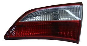 Lanterna Tampa Traseira Direita Hyundai Hb20 2015 924041s0 Original Usado