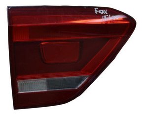 Lanterna Tampa Traseira Esquerda Volkswagen Fox 2015 A 2020 Original Usado
