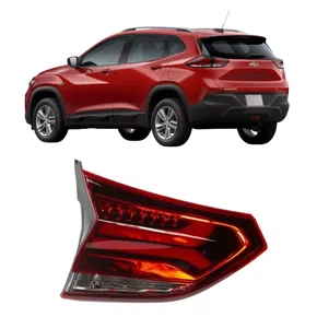Lanterna Tampa Traseira GM Tracker 2020 a 2025 Com Led Esquerdo