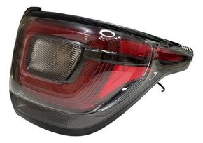 Lanterna Traseira Direita Fiat Strada 2020 A 2024  03836010 Original Usado