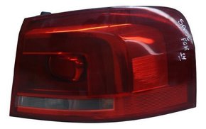 Lanterna Traseira Direita Spacefox 2011 Á 2014 Original Usado