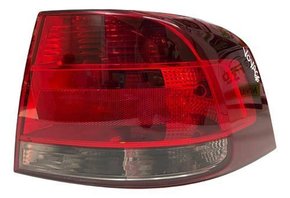 Lanterna Traseira Vw Voyage G5 2009 A 2013 Direita Original Usado