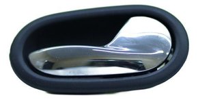 Maçaneta Interna Dianteira Direita Renault Sandero 2018 Original Usado