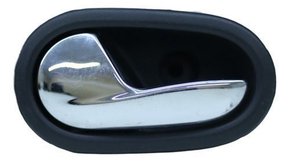 Maçaneta Interna Dianteira Esq Renault Sandero 2015 Á 2018 Original Usado