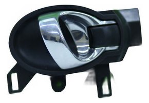 Maçaneta Interna Traseira Direita Nissan Versa 2012 Á 2020 Original Usado