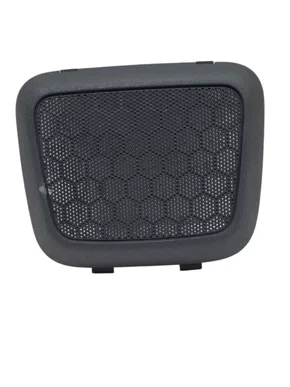 Moldura Tela Auto Falante Chevrolet Montana 2011 A 2017 Original Usado