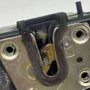 Fechadura Traseira Esquerda Renault Sandero 2015 A 2020 Original Usado